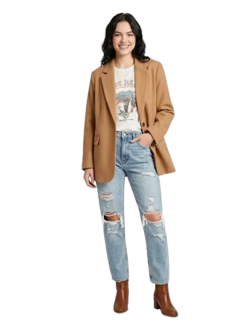 Distressed Boyfriend Jeans